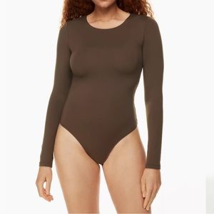 NWOT Aritzia Babaton Bodysuit